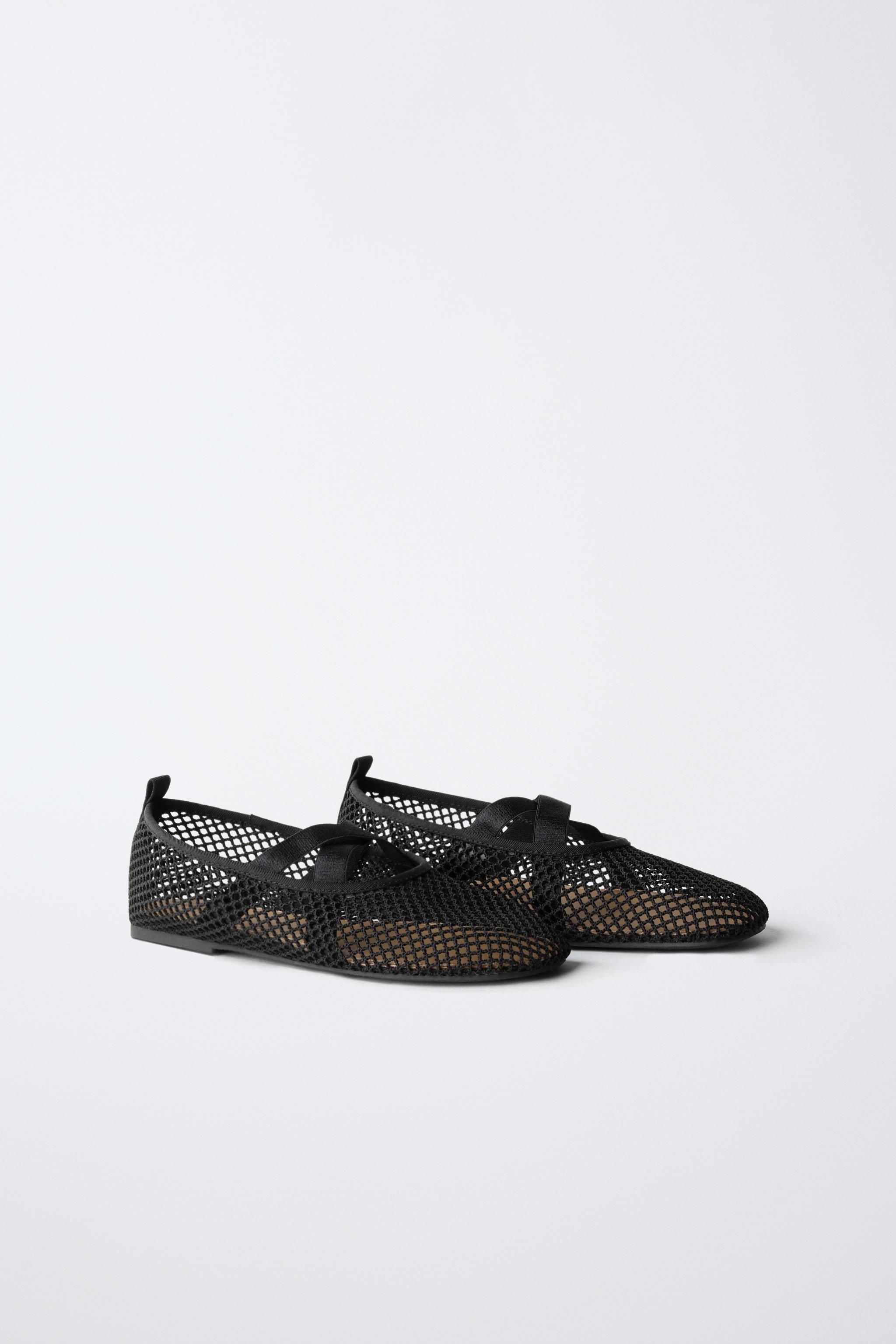 BALLERINES EN RÉSILLE